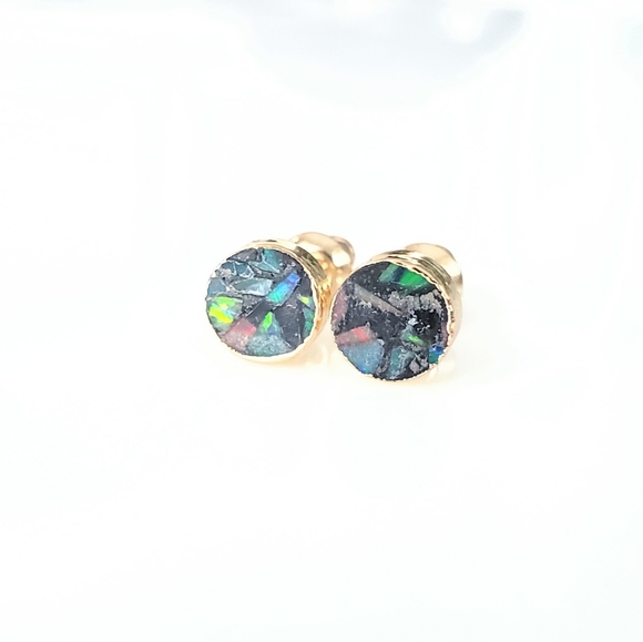 Jewelry - Gold-plated genuine opal mosaic stud earrings